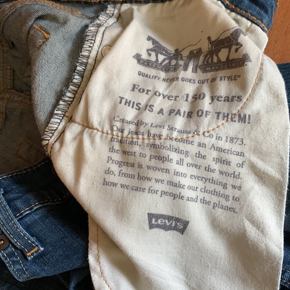 Levi’s 514 Men’s/Boy’s GUC Dark Wash SZ W 29 L 32 Fit is Slim - Picture 5 of 6